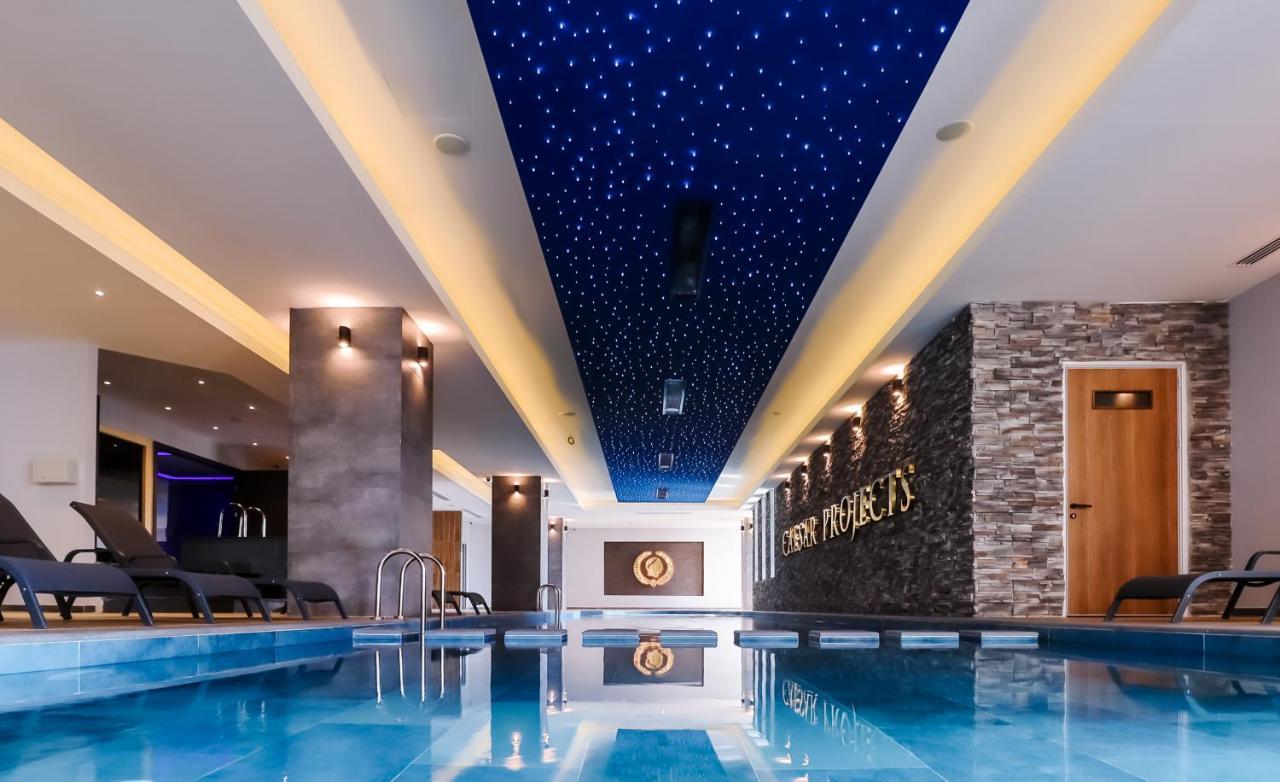 Luxury Sea View Two Bedroom Apartment In Caesar Resort & Spa, Long Beach Perivolia tou Trikomou Ngoại thất bức ảnh